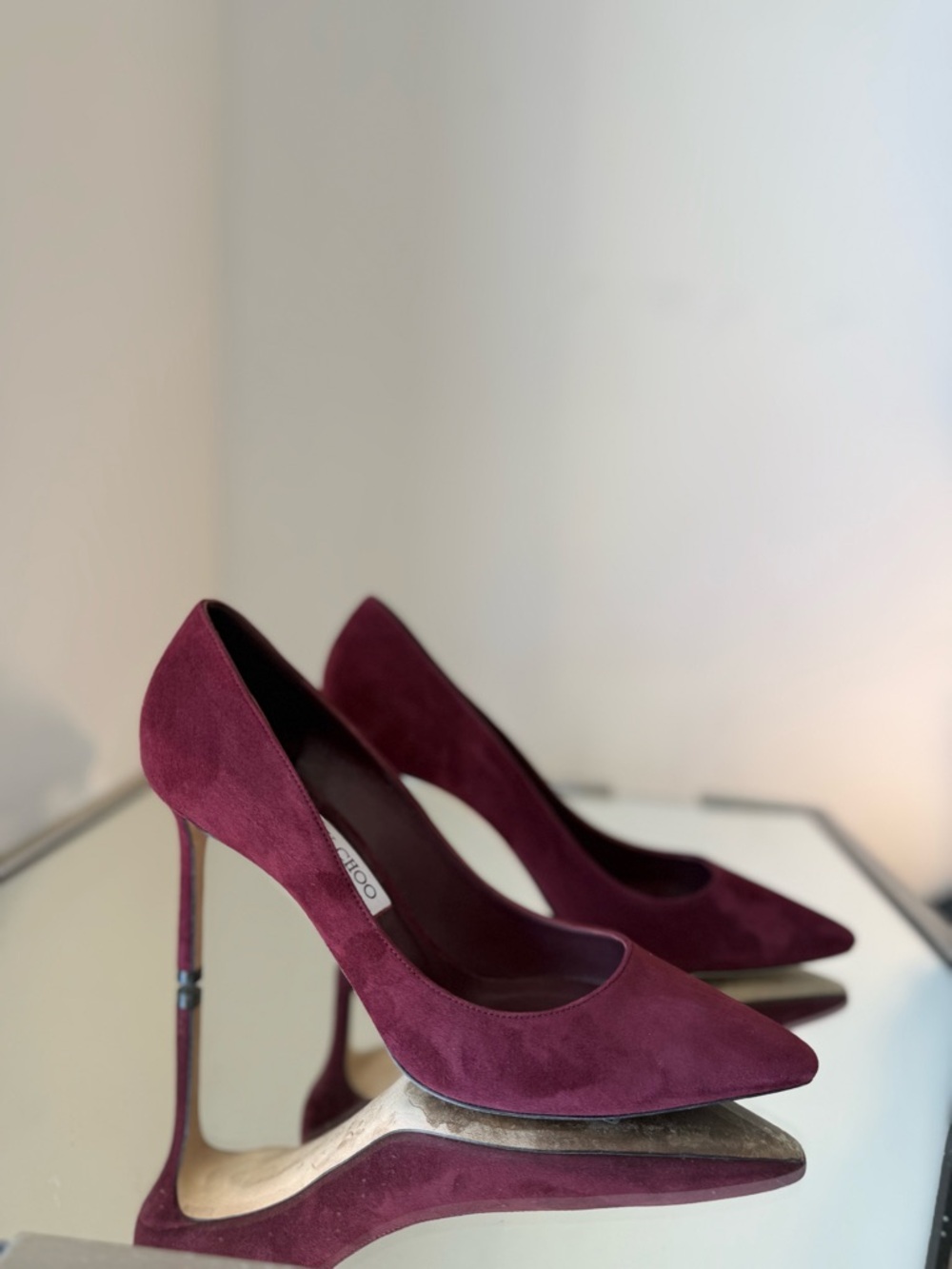 Like new Choo 85mm Romy pointed-toe suede pumps $850 39.5 - Picture 8 of 11